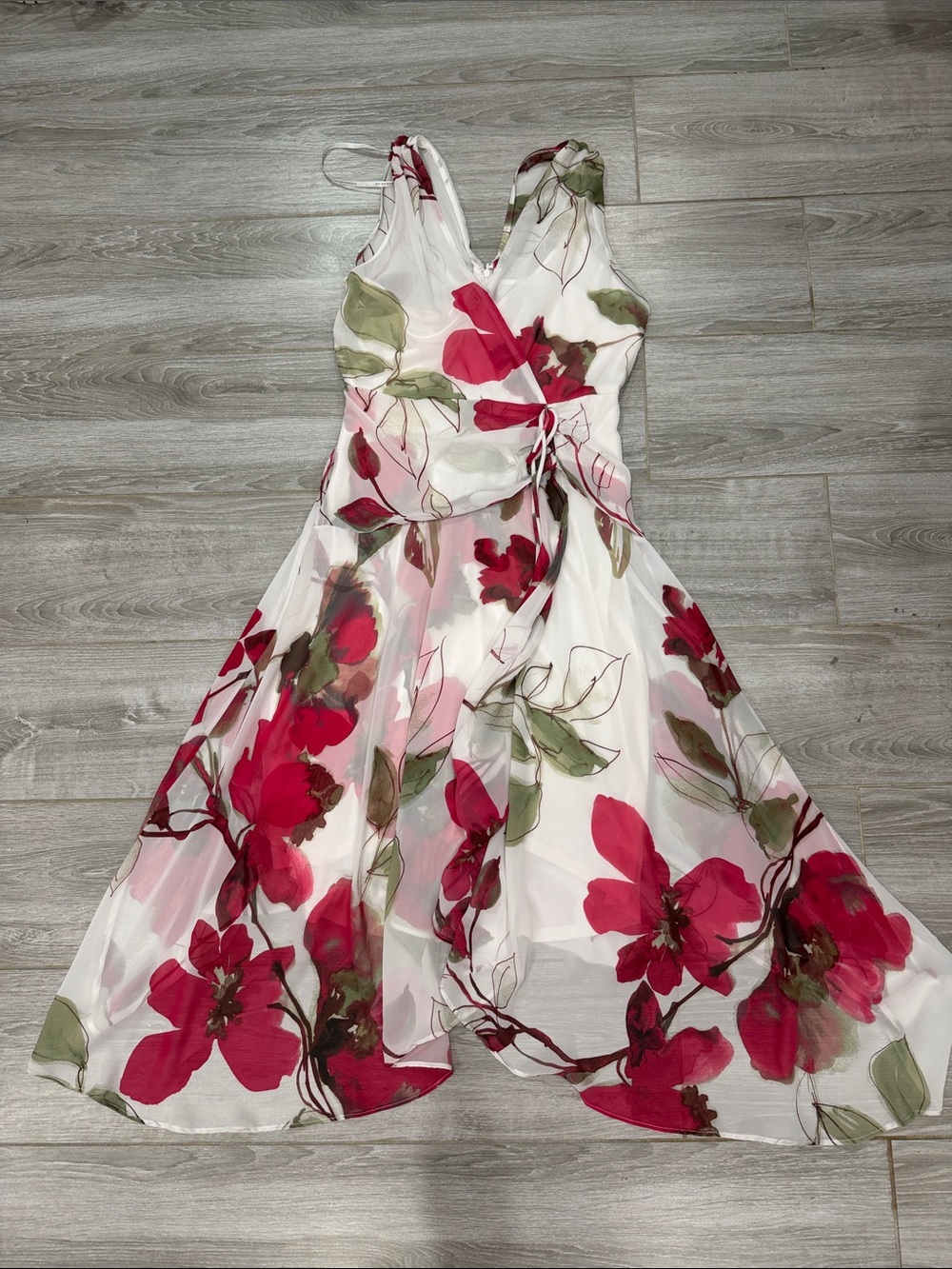 New Donna Karan White Floral Chiffon Dress with Pink Red Blooms size 8